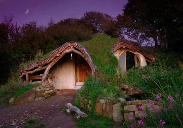 casa hobbit exterior simon