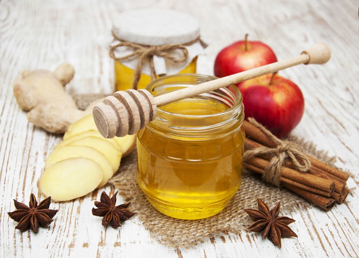 5 Infusiones curativas con miel de abejas para una vida saludable