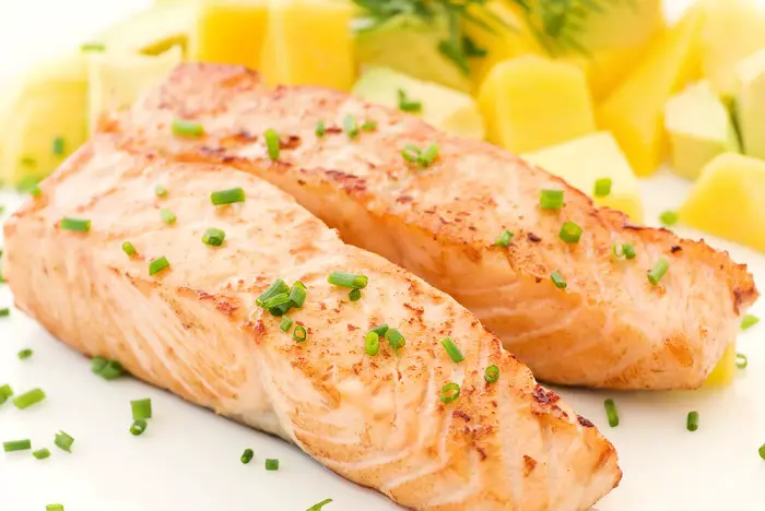 salmon vitamina B12 beneficios para la salud