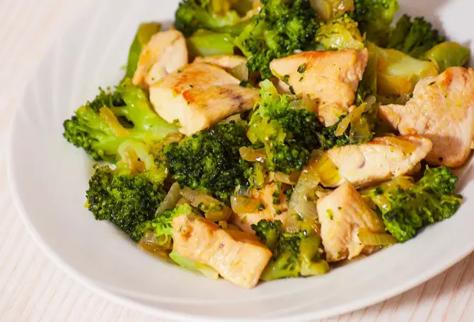 recetas con brócoli y pollo