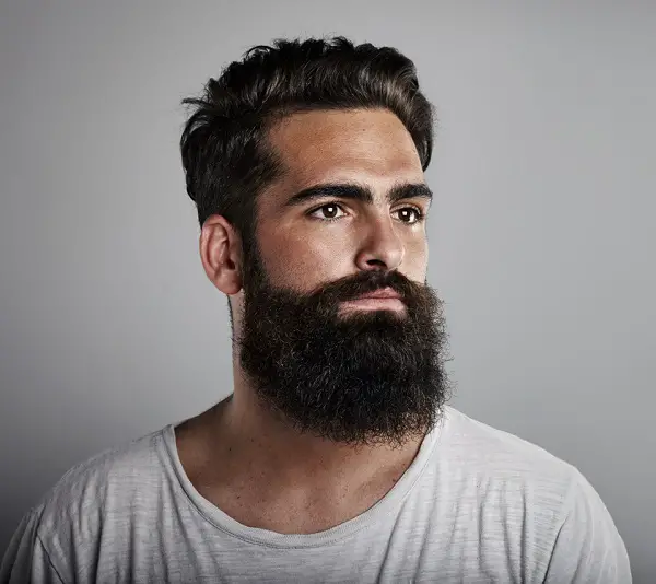 estilo de barba hipster o barba de leñador