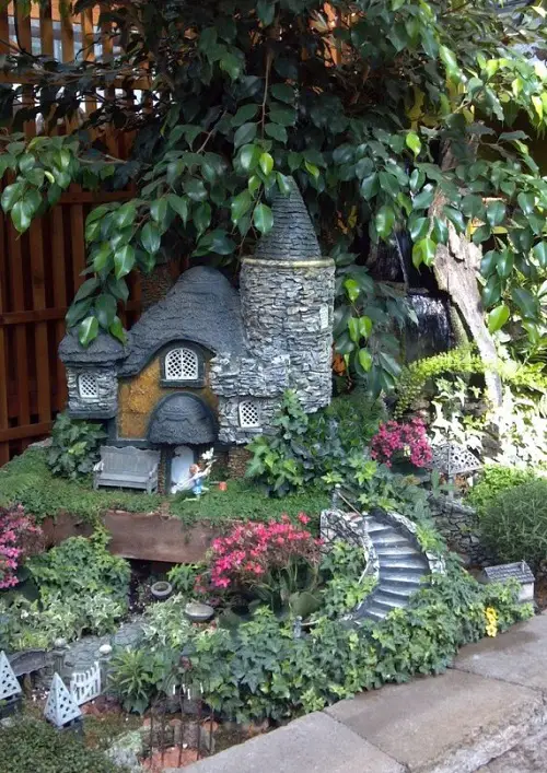 proyecto decorar el jardín con casitas