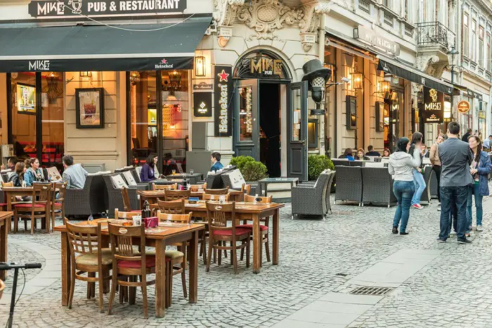 Cafeterías y destaurantes en Bucarest 