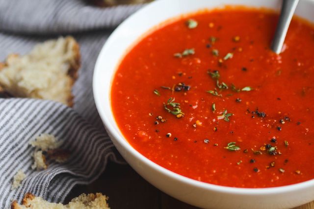 sopa de tomate para la dieta adelgazante