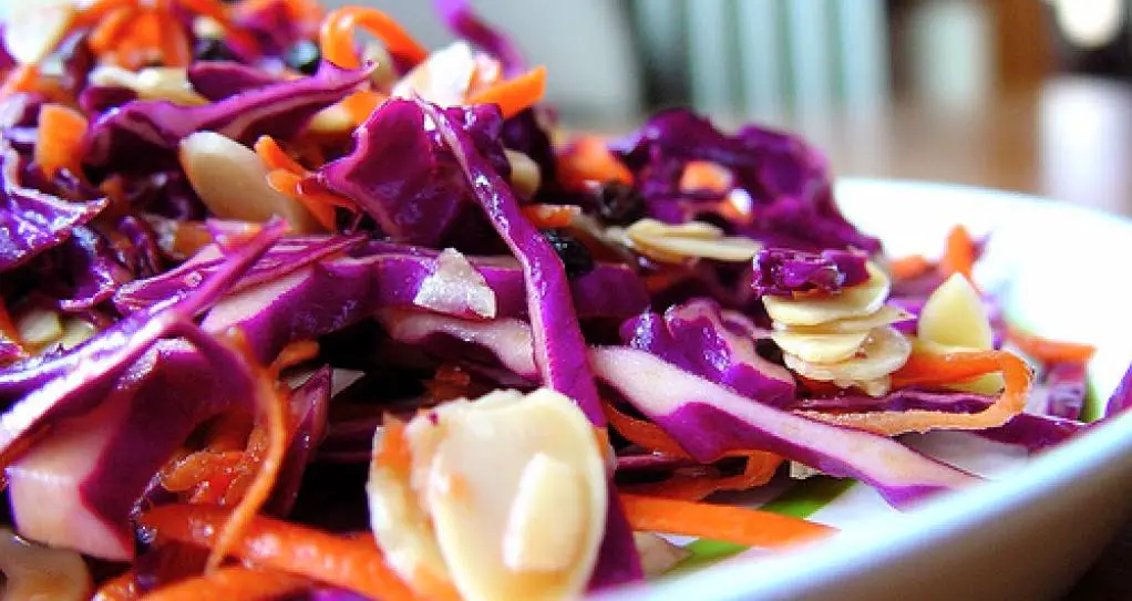jugo de repollo morado
