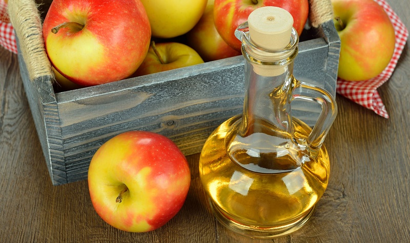 Porqué deberías lavar tu rostro con Vinagre de Sidra de Manzana