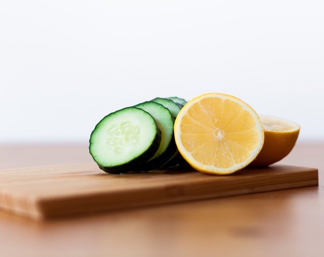 jugo de limon para las manchas en las manos