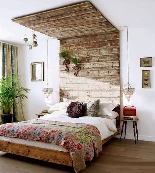 cama estilo rústico con pallet