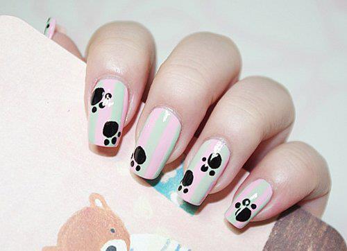pintura de uñas con huella de animales