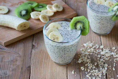 desayuno saludable con semillas de chia y avena