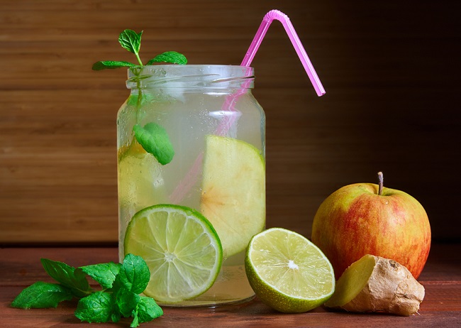 jugo desintoxicante para liberar toxinas del intestino