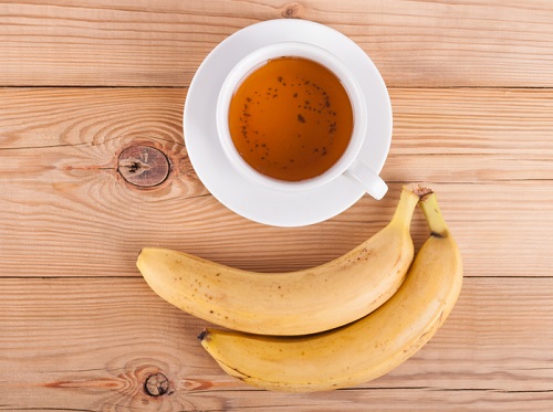 té de banana y canela para dormir bien