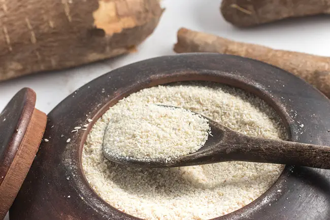 Conociendo los beneficios de la harina de mandioca o tapioca extraída de la yuca