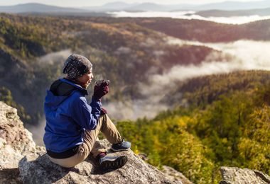los beneficios de vacacionar en las montañas