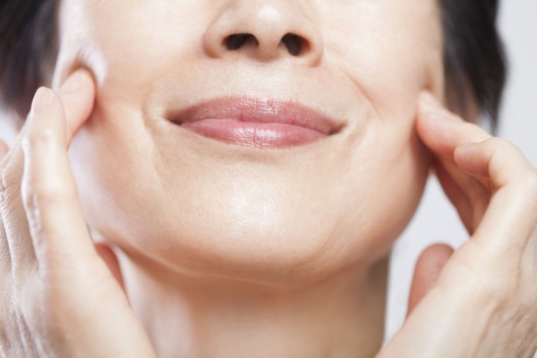 Evita la flacidez del rostro con estos 5 remedios caseros