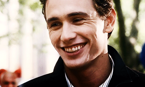 Jame Franco sonriendo