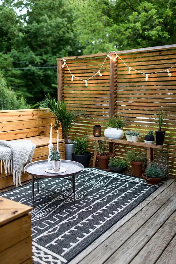 10 diseños de patios modernos para compartir en familia