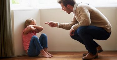 daños que ocasionan los padres narcisistas