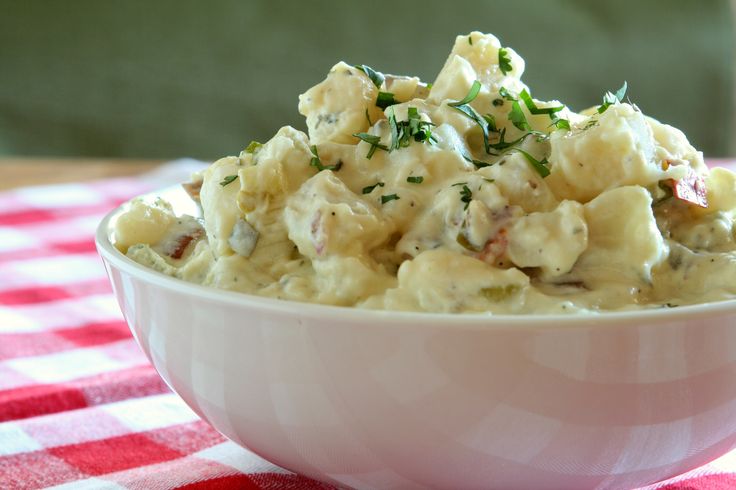 ensalada de papa de coliflor