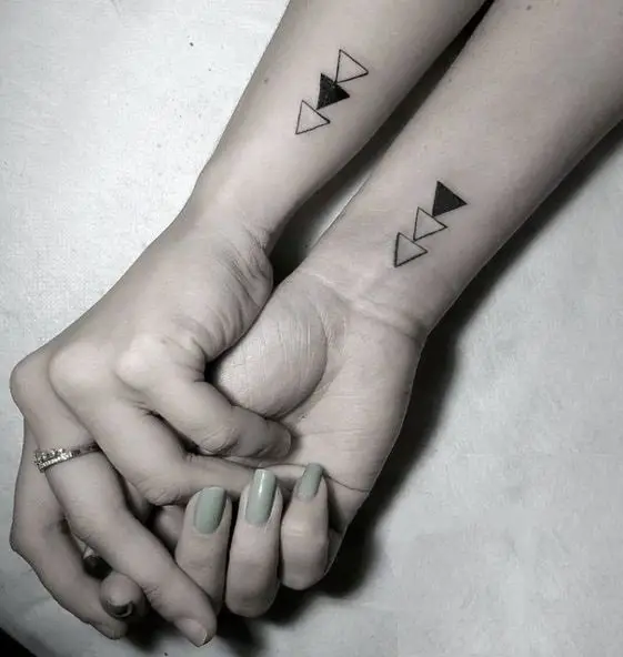 tatuajes para parejas geométricos