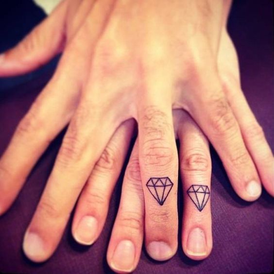 tatuajes para parejas con diamante