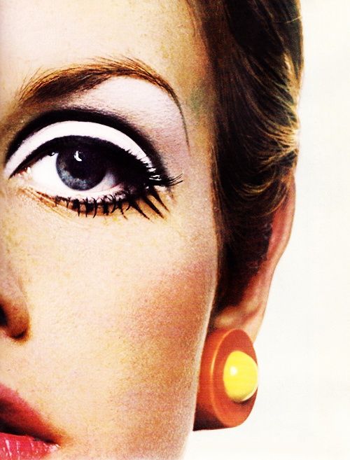 delineado dot estilo twiggy