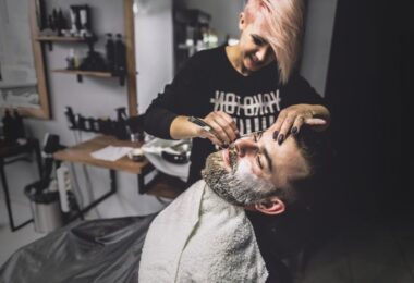 Cómo mantener una barba larga