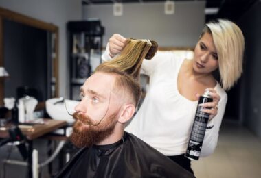 Corte de cabello hipster cabello largo y rapado
