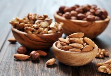Frutos secos, almendras, nueces y otros