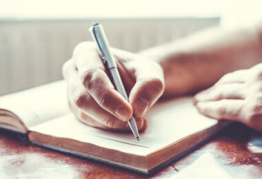 Escribiendo cartas de amor