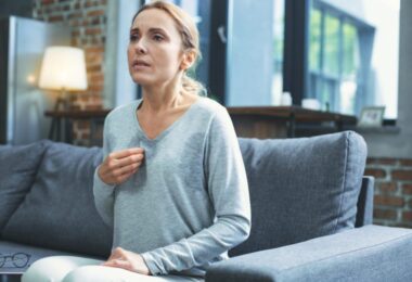 La falta de estrógenos en la menopausia y cómo encontrar soluciones alternativas