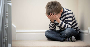 Señales de que un niño sufre abuso emocional