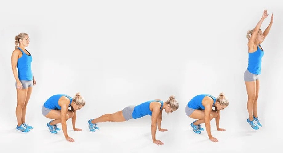 Mujer realizando el ejercicio burpee