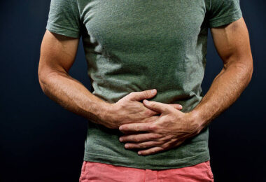 Dolor abdominal por gases causados por una dieta alta en fibra