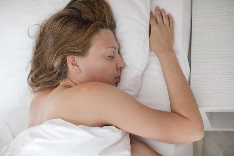 Mujer durmiendo
