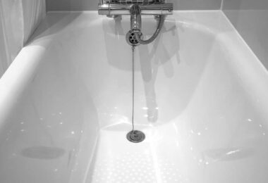Cómo dejar como nueva la bañera y devolver su brillo