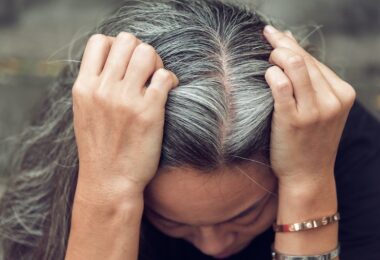 Causas de las canas prematuras