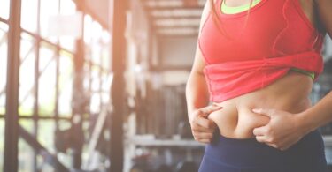 Razones por las que acumulas grasa abdominal