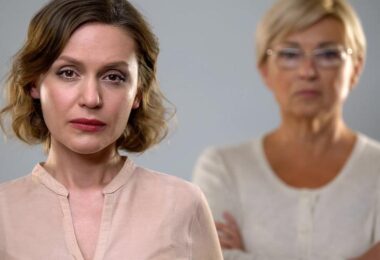 Una relación peligrosa entre una madre y su hija