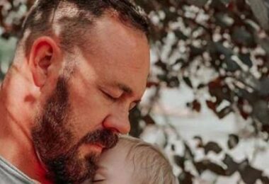 Según la ciencia el mal humor del padre afecta sus hijos