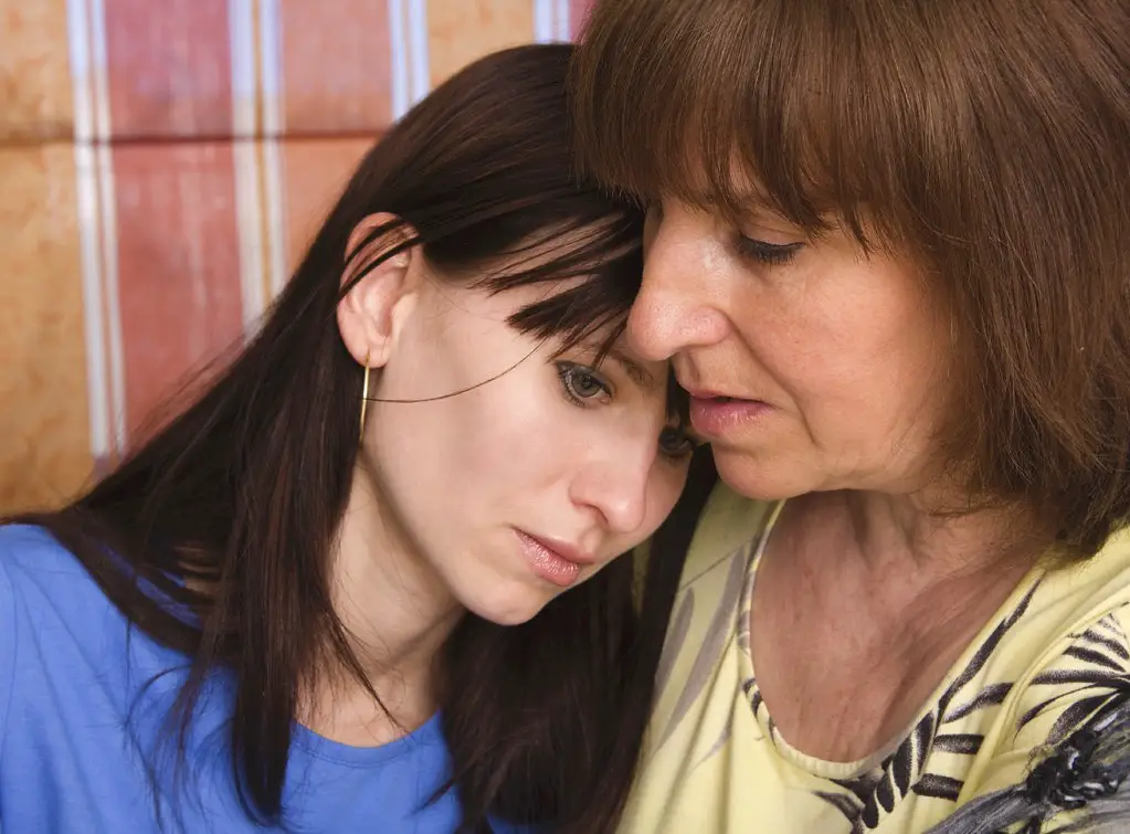 Relación entre una madre y su hija