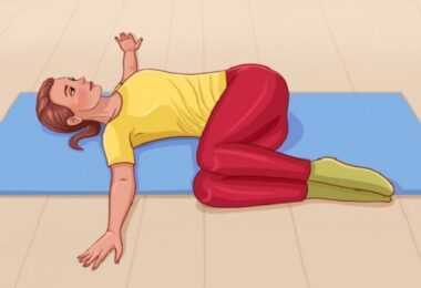 Estiramientos que te ayudarán a mantenerte con energía