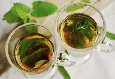 Beneficios del té de cilantro para regular el colesterol