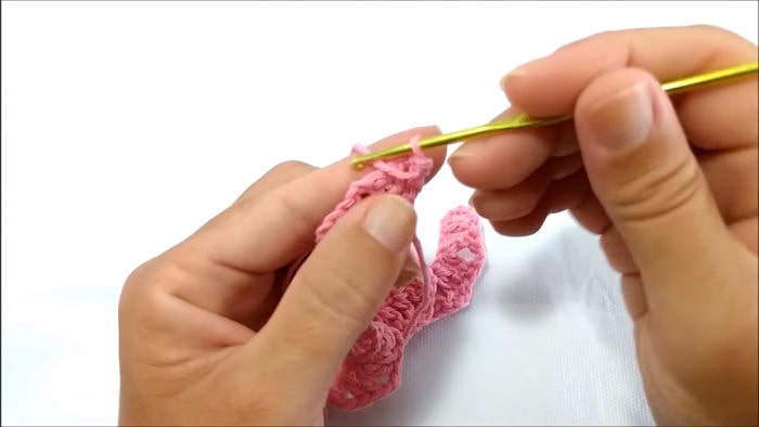 Flor a crochet cómo tejerla paso a paso 8